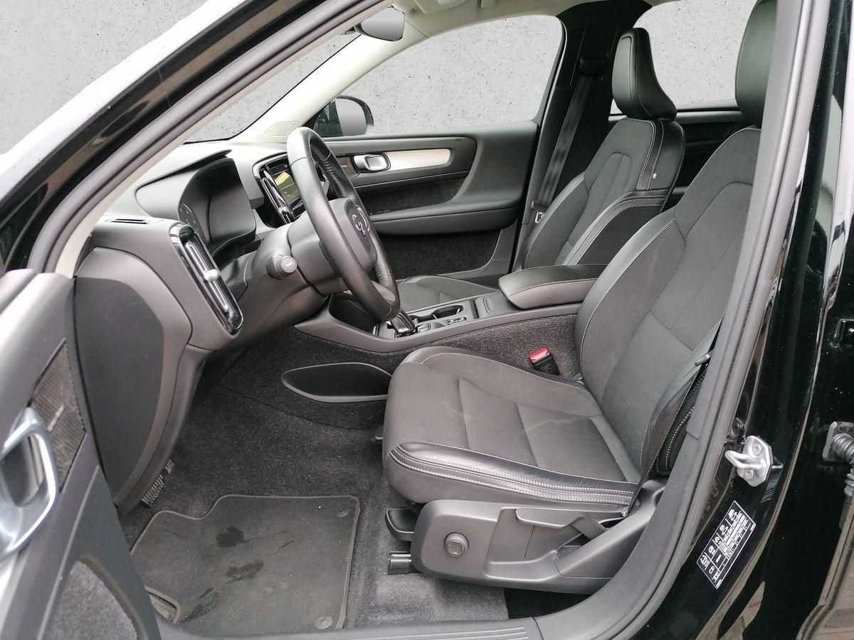 Volvo  Momentum 2WD D3 EU6d-T Navi Digitales Cockpit So