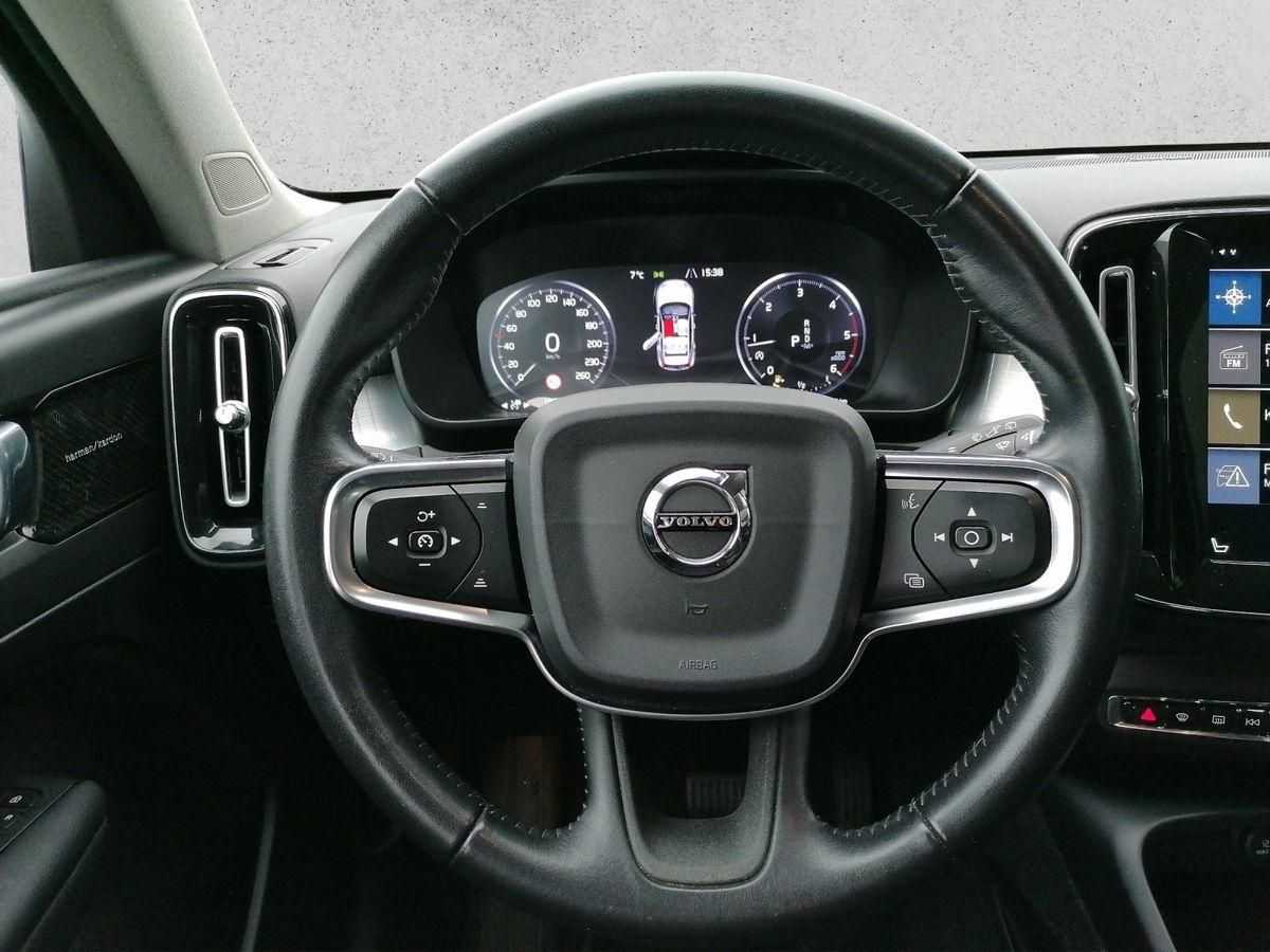 Volvo  Momentum 2WD D3 EU6d-T Navi Digitales Cockpit So