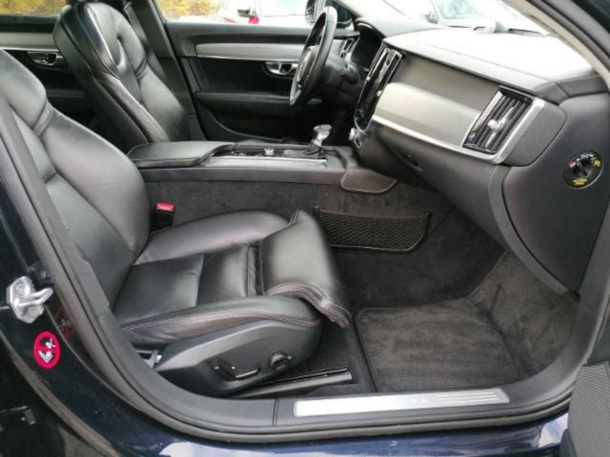 Volvo  Inscription AWD T6 320PS Navi, HUD, AHK, Leder, B