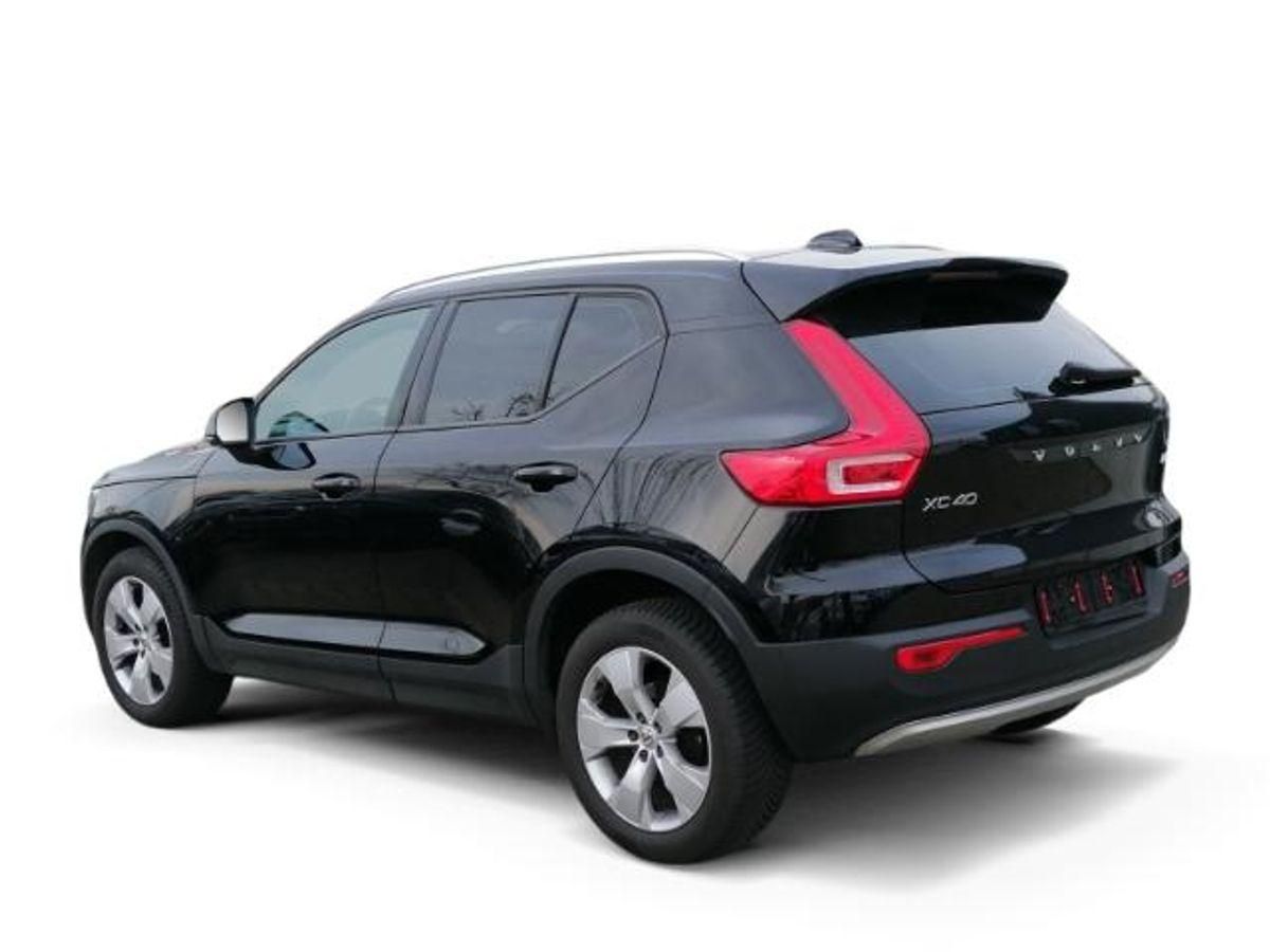 Volvo  Momentum Pro 2WD D3 EU6d-T Navi Leder Digitales
