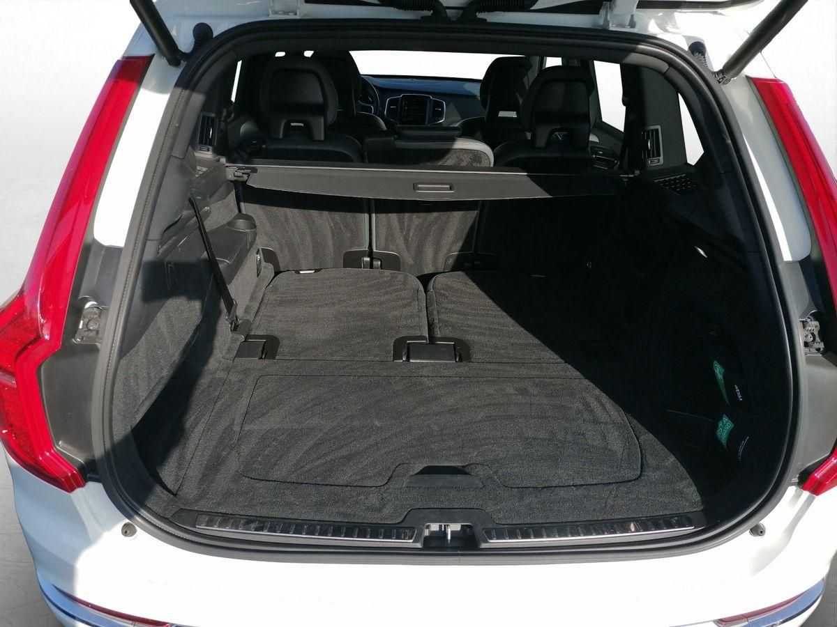 Volvo  Inscription Expression Recharge T8 AWD  MY2