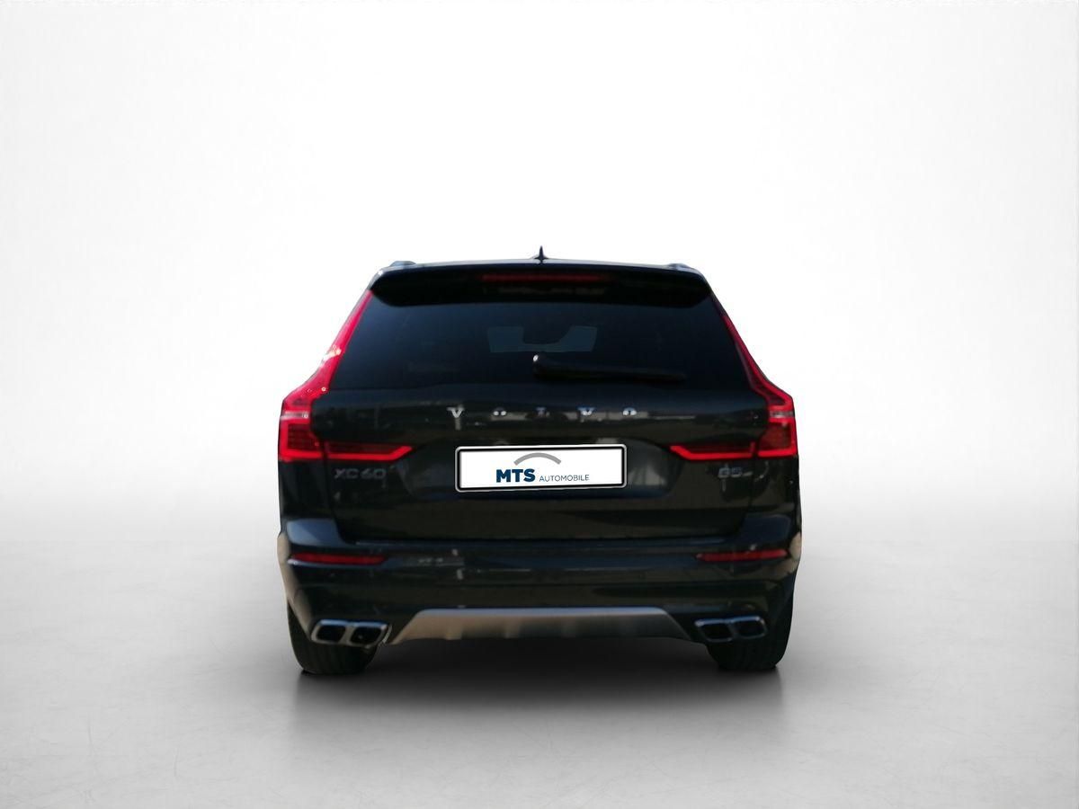Volvo  B5 AWD R-Design