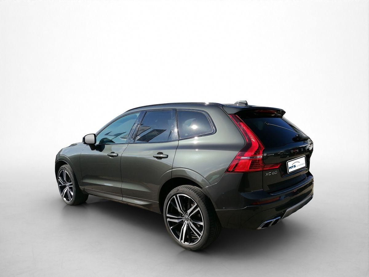 Volvo  B5 AWD R-Design