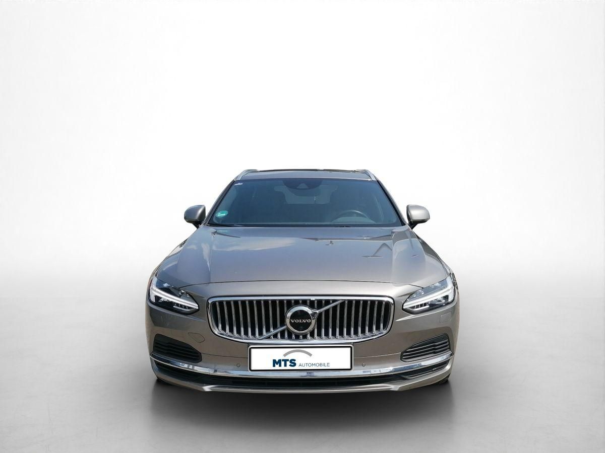 Volvo  Recharge  Plug-In Hybrid T8 AWD Inscription