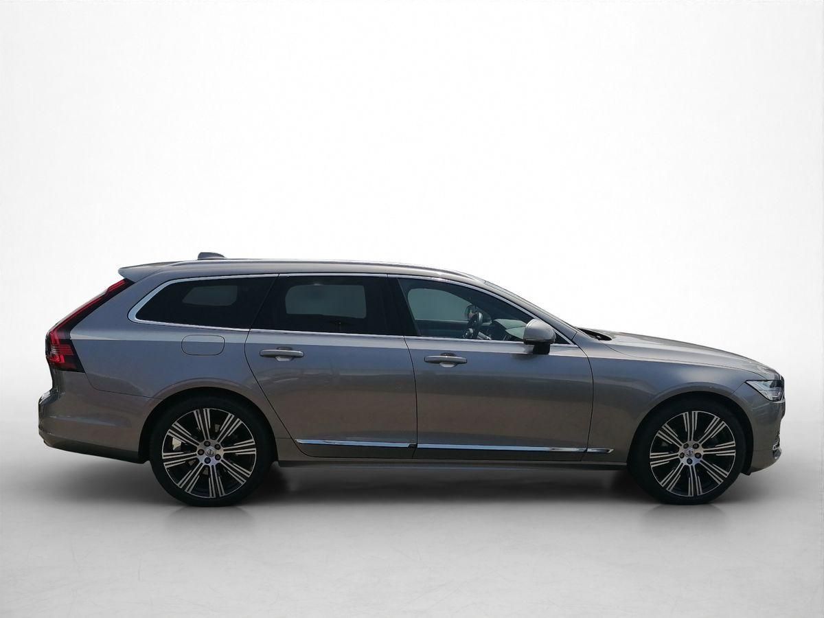 Volvo  Recharge  Plug-In Hybrid T8 AWD Inscription