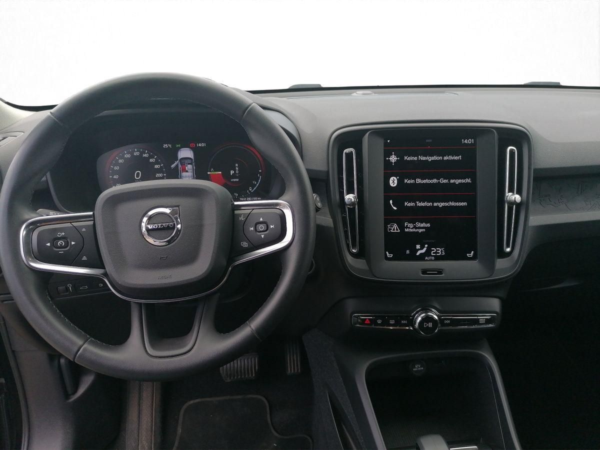 Volvo  Essential Recharge 2WD (129+82PS) Klimaa. ,