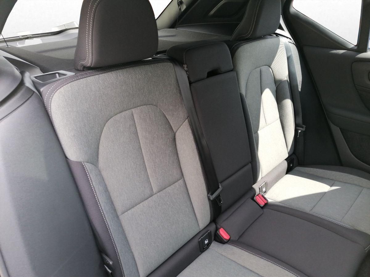 Volvo  B3 163 PS Aut. Core Licht Paket Assistenz P
