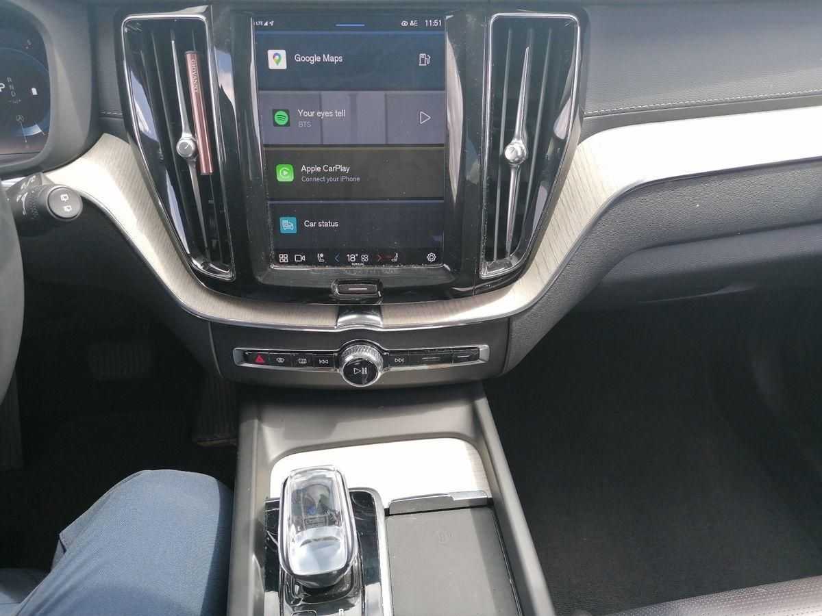 Volvo  2.0 Inscription 197PS AWD Google-Nav, Nappa