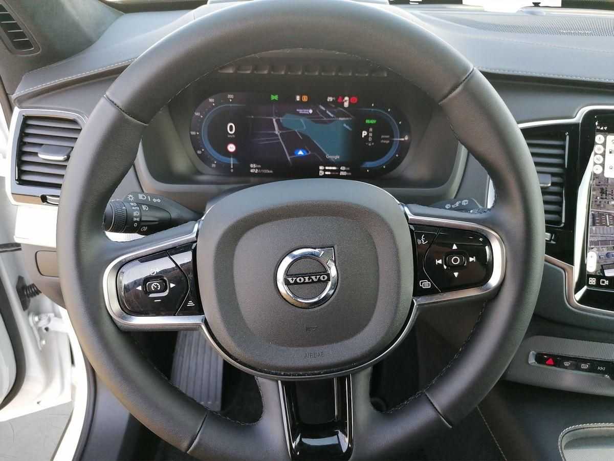 Volvo  Ultra, T8 AWD Plug-in H