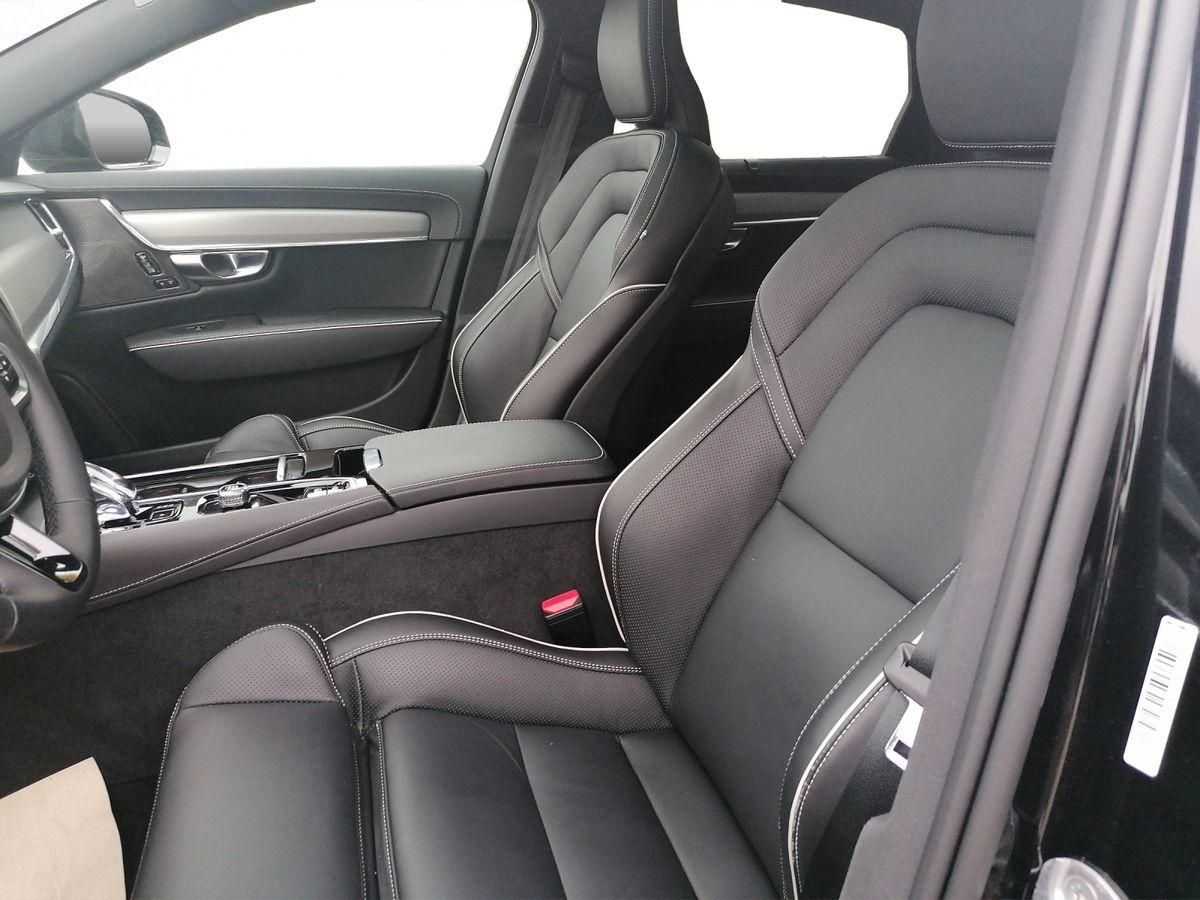 Volvo  T8 AWD Schiebedach 360Grad Sonderleasing