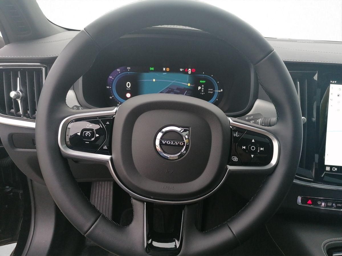 Volvo  T8 AWD Schiebedach 360Grad Sonderleasing