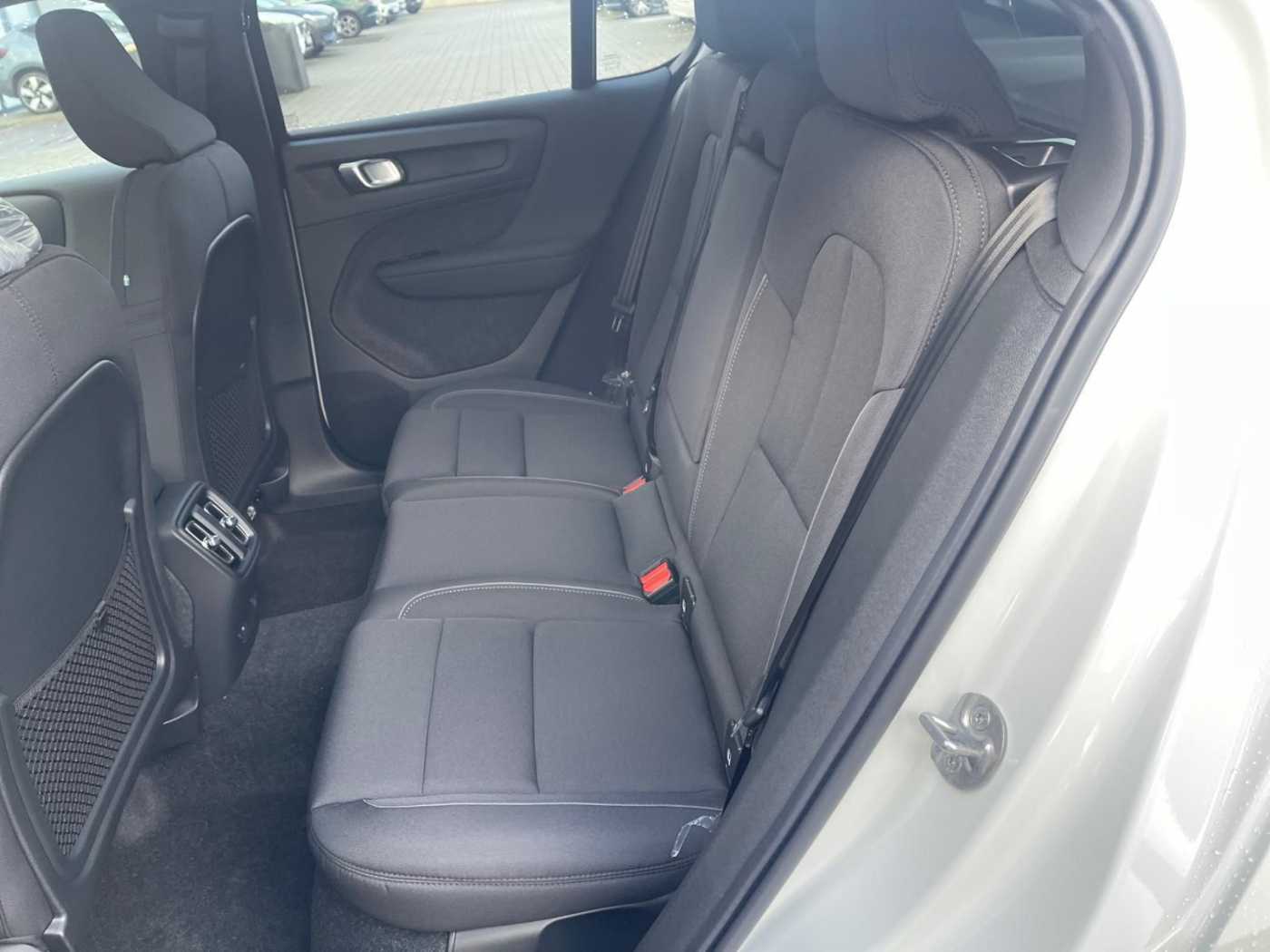 Volvo  Plus Single Motor Ext. Range 82KWh AHK