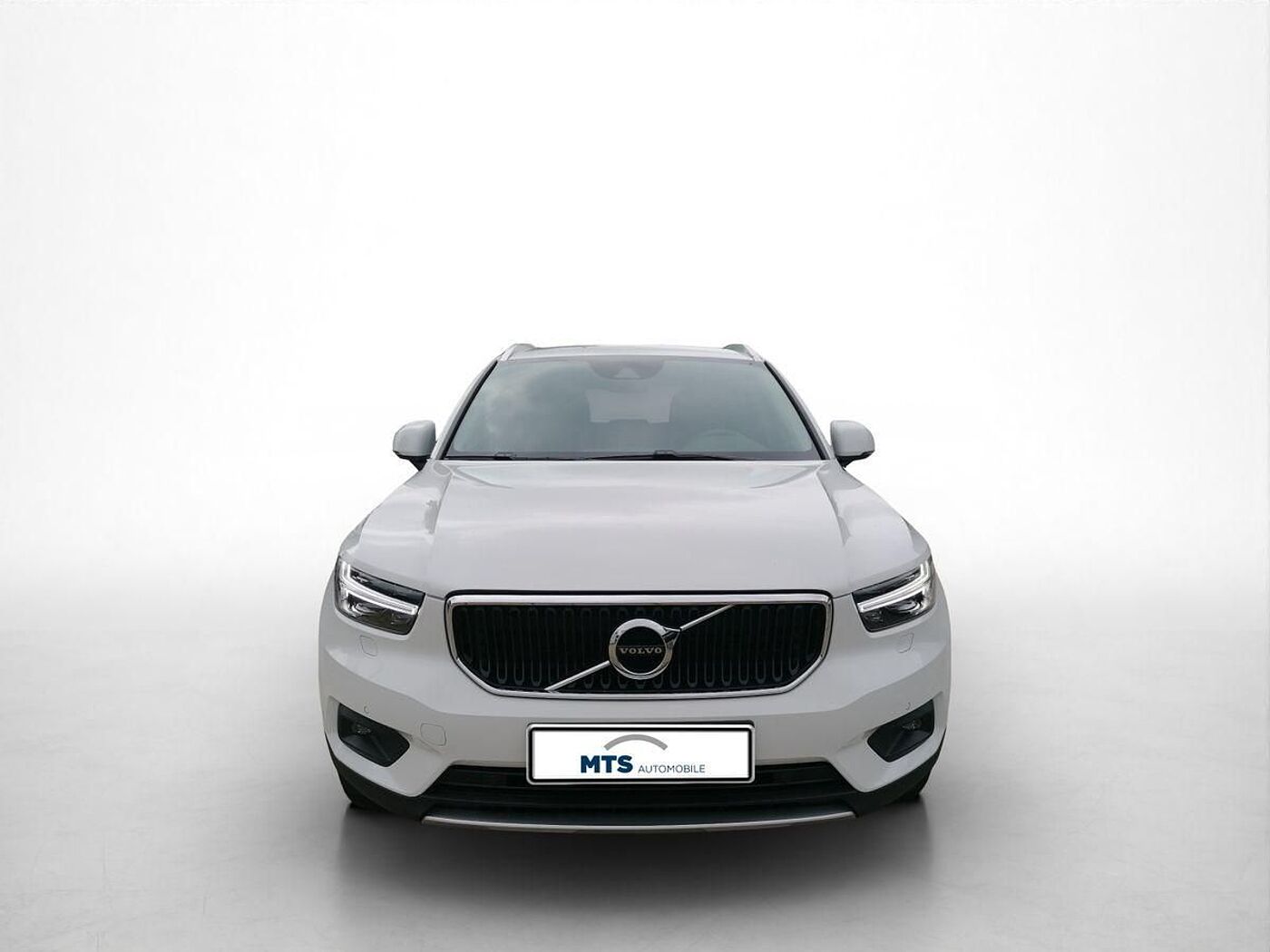 Volvo  T3 Momentum Pro AHB-LED PDC RFK SHZ CarPlay