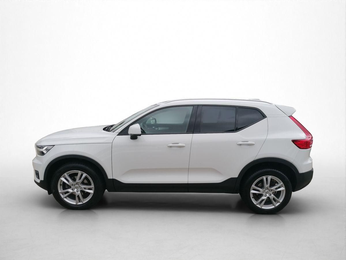 Volvo  T3 Momentum Pro AHB-LED PDC RFK SHZ CarPlay