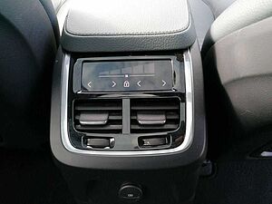 Volvo  Inscription Expression Recharge Plug-In Hybrid A