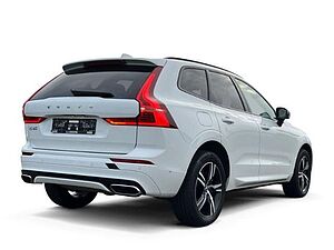 Volvo  R Design T8 AWD PHEV AHK Panorama uvm.