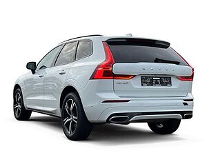 Volvo  R Design T8 AWD PHEV AHK Panorama uvm.