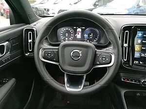 Volvo  R Design Recharge Plug-In Hybrid 2WD T5 Twin Eng