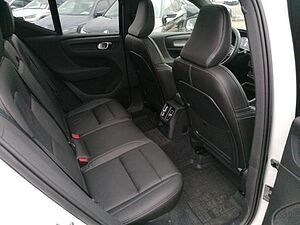 Volvo  R Design Recharge Plug-In Hybrid 2WD T5 Twin Eng