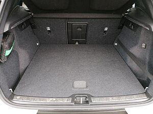 Volvo  R Design Recharge Plug-In Hybrid 2WD T5 Twin Eng
