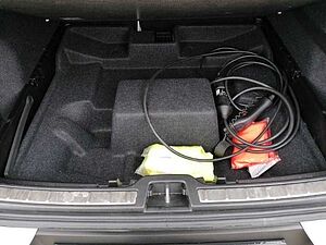 Volvo  R Design Recharge Plug-In Hybrid 2WD T5 Twin Eng