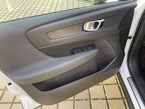 Volvo  Plus 2WD Recharge Pure Electric MY24 StandHZG Pa