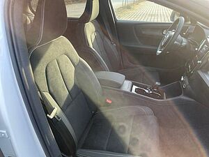 Volvo  Plus 2WD Recharge Pure Electric MY24 StandHZG Pa