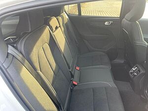 Volvo  Plus 2WD Recharge Pure Electric MY24 StandHZG Pa