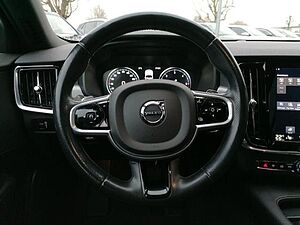 Volvo  Kombi Momentum D4 DPF Navi Leder Digitales Cockp