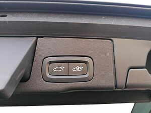 Volvo  R Design AWD B4 Diesel EU6d Navi Leder digitales