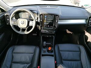 Volvo  Inscription Expression Recharge Plug-In Hybrid 2