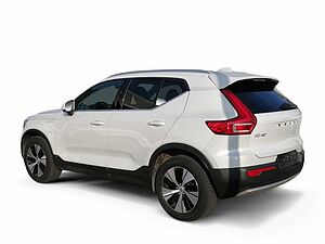 Volvo  Inscription Expression Recharge Plug-In Hybrid 2
