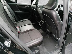 Volvo  Momentum 2WD D3 EU6d-T Navi Digitales Cockpit So