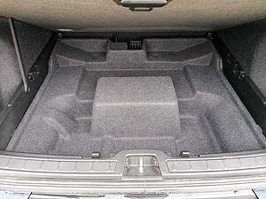 Volvo  Inscription Expression Recharge Plug-In Hybrid 2