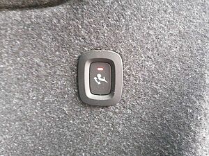 Volvo  Inscription Expression Recharge Plug-In Hybrid 2