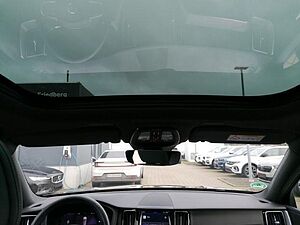 Volvo  R Design 2WD B4 Benzin EU6d StandHZG Leder Pano