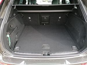 Volvo  R Design 2WD B4 Benzin EU6d StandHZG Leder Pano