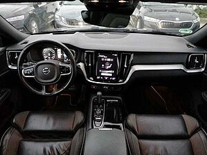 Volvo  Kombi R Design Recharge Plug-In Hybrid AWD T8 Tw