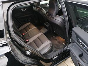 Volvo  Kombi R Design Recharge Plug-In Hybrid AWD T8 Tw