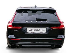Volvo  Kombi R Design Recharge Plug-In Hybrid AWD T8 Tw
