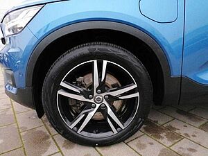 Volvo  R Design Recharge Plug-In Hybrid 2WD T5 Twin Eng
