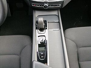 Volvo  Momentum 2WD B4 Diesel EU6d Digitales Cockpit So