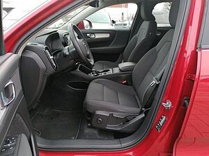 Volvo  Momentum Pro 2WD T3 EU6d Navi Digitales Cockpit