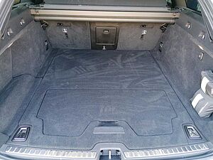 Volvo  Plus Dark Recharge AWD T8 Navi, Panodach, AHK, L
