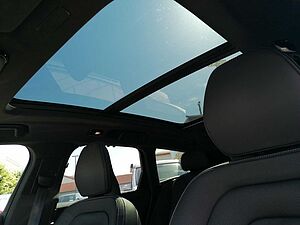 Volvo  Plus Dark Recharge AWD T8 Navi, Panodach, AHK, L