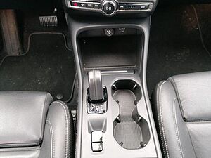 Volvo  Momentum Pro 2WD D3 EU6d-T Navi Leder Digitales