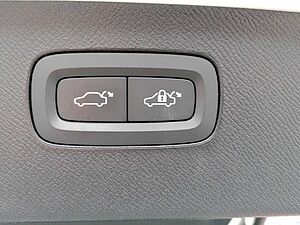 Volvo  Inscription Expression Recharge  22 Zoll-SKR Plu