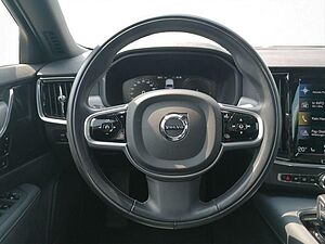 Volvo  Recharge  Plug-In Hybrid T8 AWD Inscription