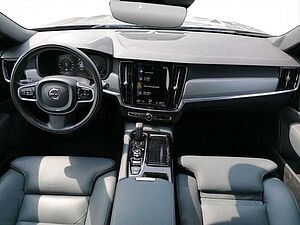 Volvo  Recharge  Plug-In Hybrid T8 AWD Inscription