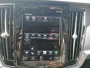 Volvo  Recharge  Plug-In Hybrid T8 AWD Inscription